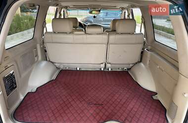 Внедорожник / Кроссовер Lexus LX 2005 в 