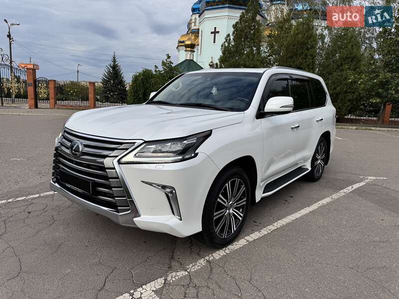 Внедорожник / Кроссовер Lexus LX 2017 в 
