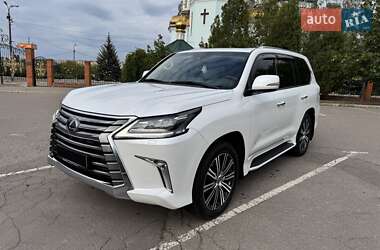 Внедорожник / Кроссовер Lexus LX 2017 в 