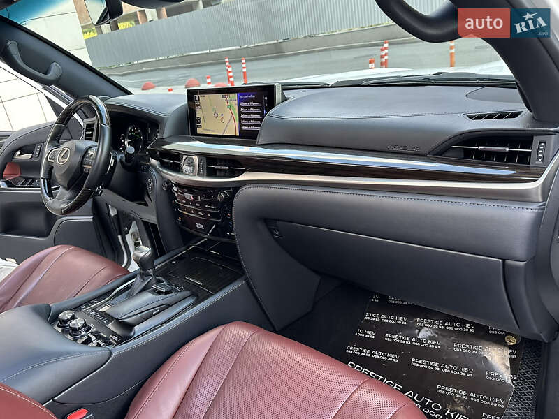 Внедорожник / Кроссовер Lexus LX 2019 в Киеве