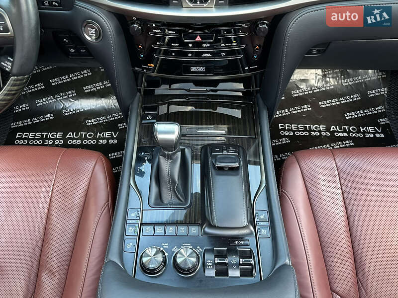 Внедорожник / Кроссовер Lexus LX 2019 в Киеве
