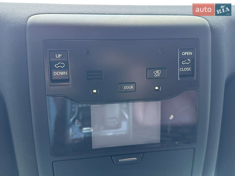 Внедорожник / Кроссовер Lexus LX 2019 в Киеве