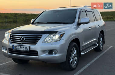 Внедорожник / Кроссовер Lexus LX 2008 в 