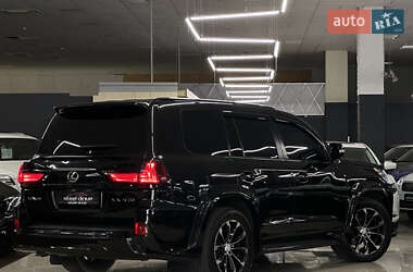 Позашляховик / Кросовер Lexus LX 2010 в 