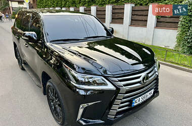 Внедорожник / Кроссовер Lexus LX 2017 в 