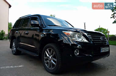 Внедорожник / Кроссовер Lexus LX 2008 в 