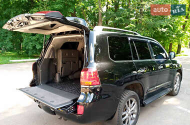 Внедорожник / Кроссовер Lexus LX 2008 в 