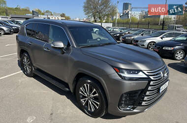 Внедорожник / Кроссовер Lexus LX 2022 в 