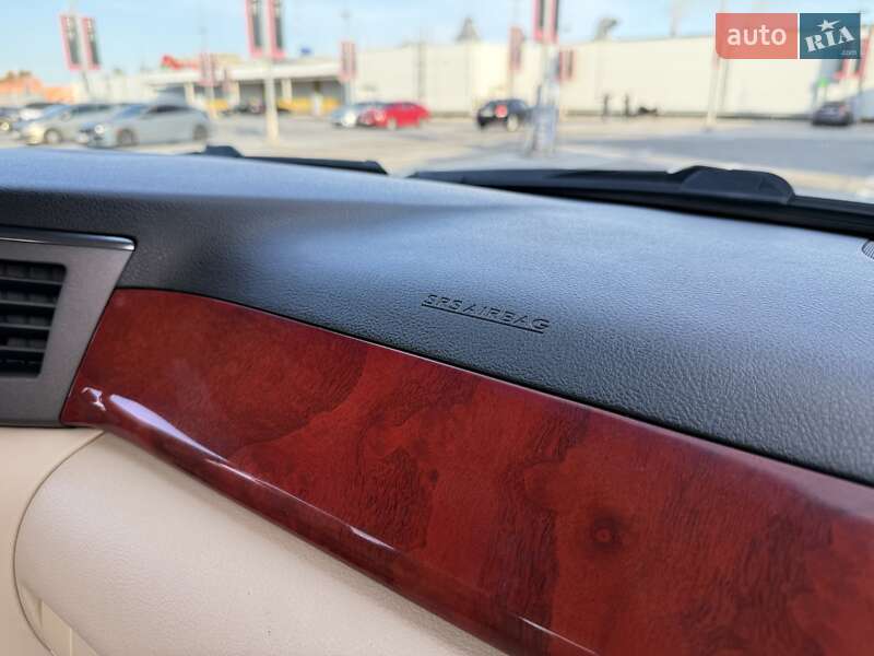 Внедорожник / Кроссовер Lexus LX 2010 в Киеве