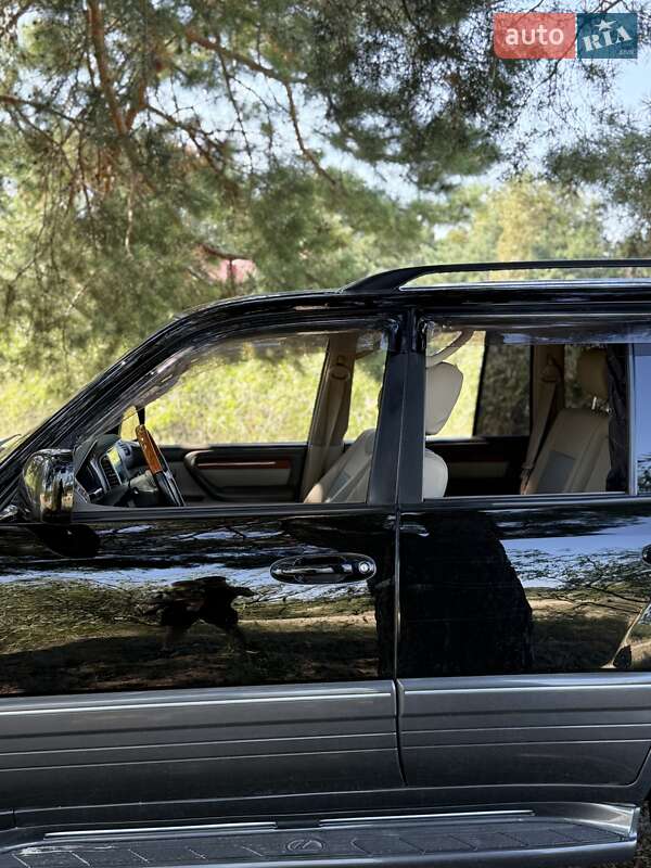 Внедорожник / Кроссовер Lexus LX 2004 в Киеве