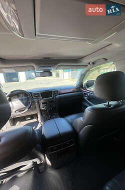 Внедорожник / Кроссовер Lexus LX 2008 в 