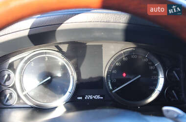 Позашляховик / Кросовер Lexus LX 2017 в Києві