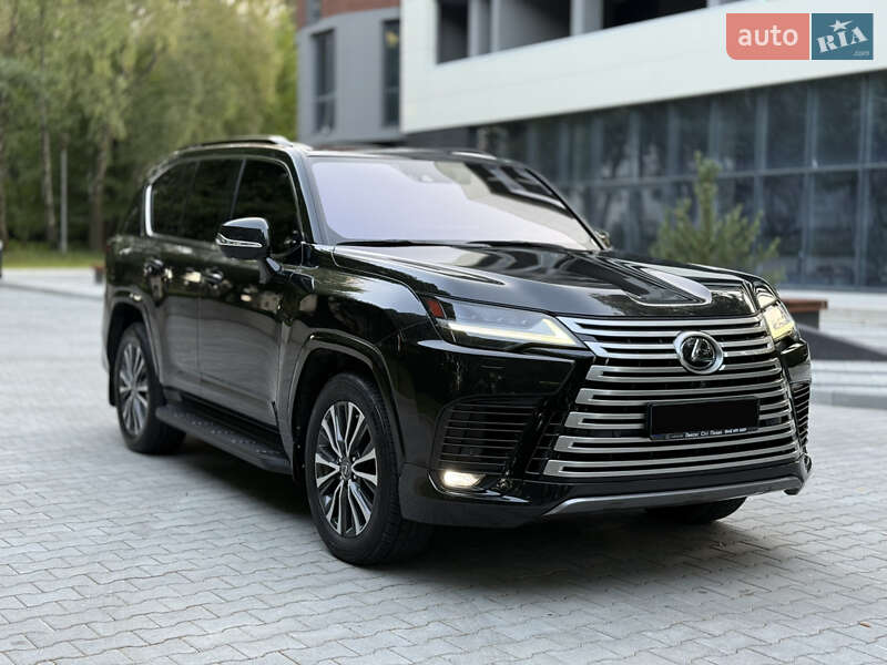 Lexus LX 2022