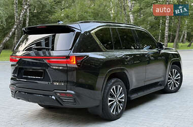 Внедорожник / Кроссовер Lexus LX 2022 в 