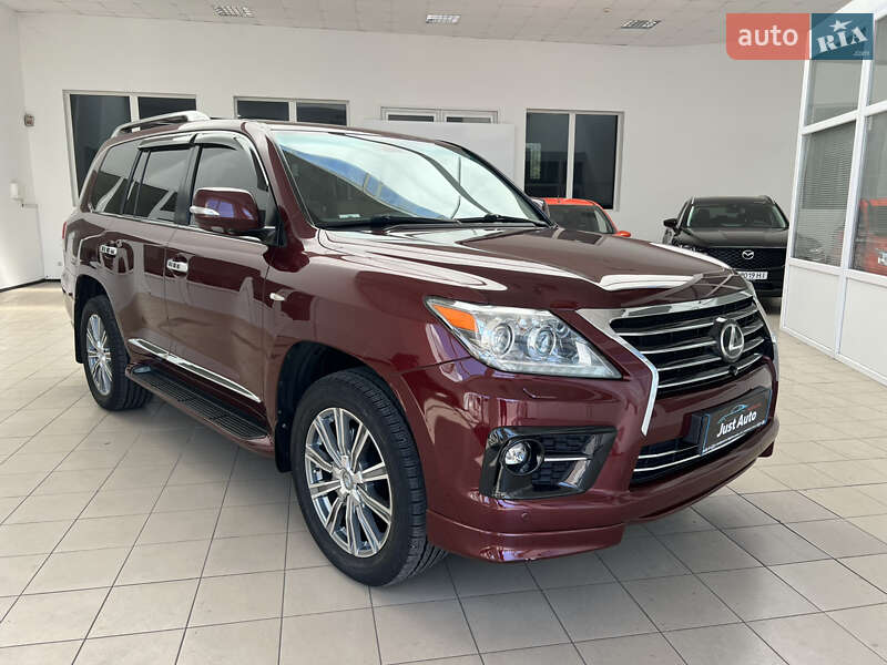Lexus LX 2010