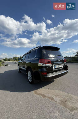 Внедорожник / Кроссовер Lexus LX 2013 в 