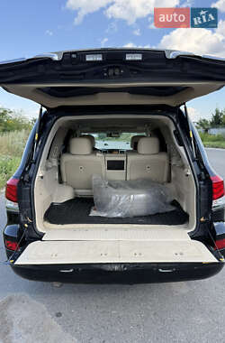 Внедорожник / Кроссовер Lexus LX 2013 в 