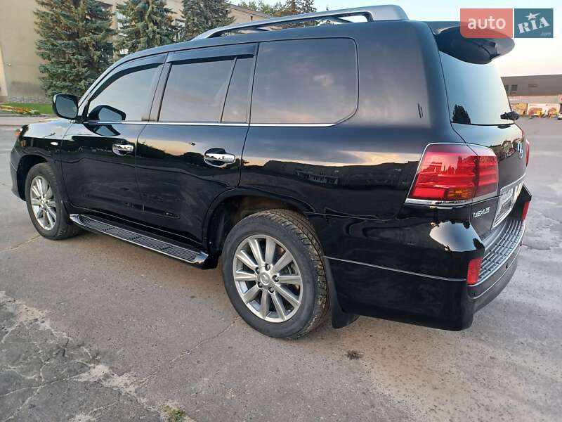 Внедорожник / Кроссовер Lexus LX 2011 в Старой Выжевке