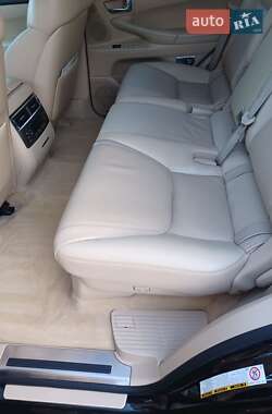 Внедорожник / Кроссовер Lexus LX 2011 в 