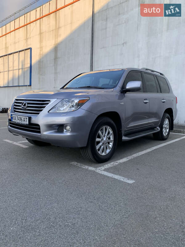 Внедорожник / Кроссовер Lexus LX 2008 в Киеве