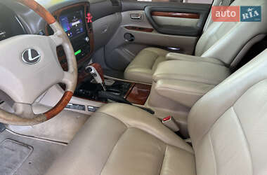 Внедорожник / Кроссовер Lexus LX 2002 в 