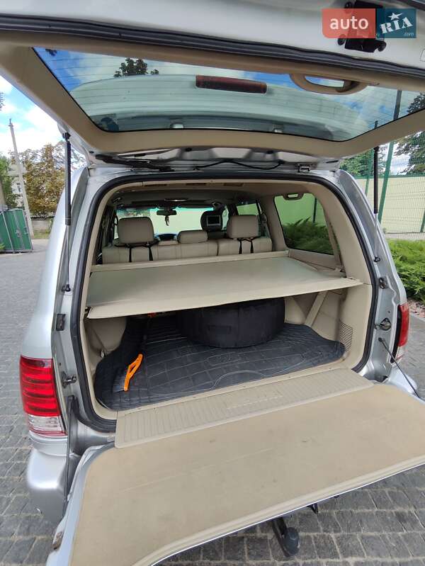 Позашляховик / Кросовер Lexus LX 2006 в Коростишеві