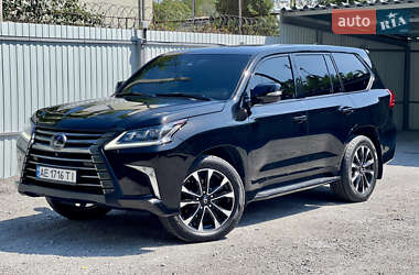 Внедорожник / Кроссовер Lexus LX 2017 в Каменском