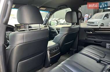 Внедорожник / Кроссовер Lexus LX 2021 в 