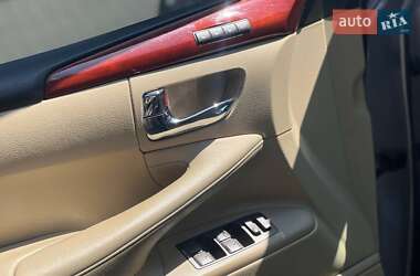 Внедорожник / Кроссовер Lexus LX 2008 в 