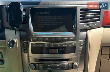 Внедорожник / Кроссовер Lexus LX 2008 в 