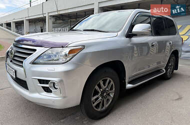 Внедорожник / Кроссовер Lexus LX 2008 в 