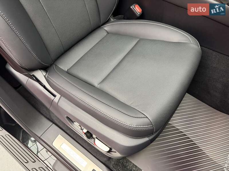 Позашляховик / Кросовер Lexus LX 2025 в Києві фото 65 Позашляховик / Кросовер Lexus LX 2025 в Києві