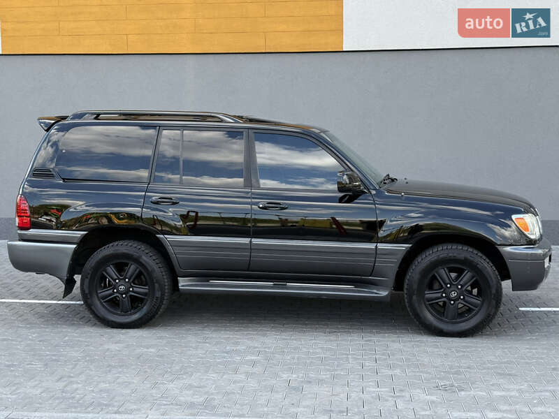 Внедорожник / Кроссовер Lexus LX 2006 в Хмельницком