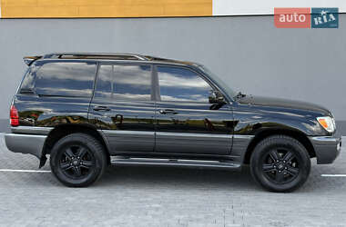 Позашляховик / Кросовер Lexus LX 2006 в 