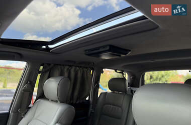 Позашляховик / Кросовер Lexus LX 2006 в 