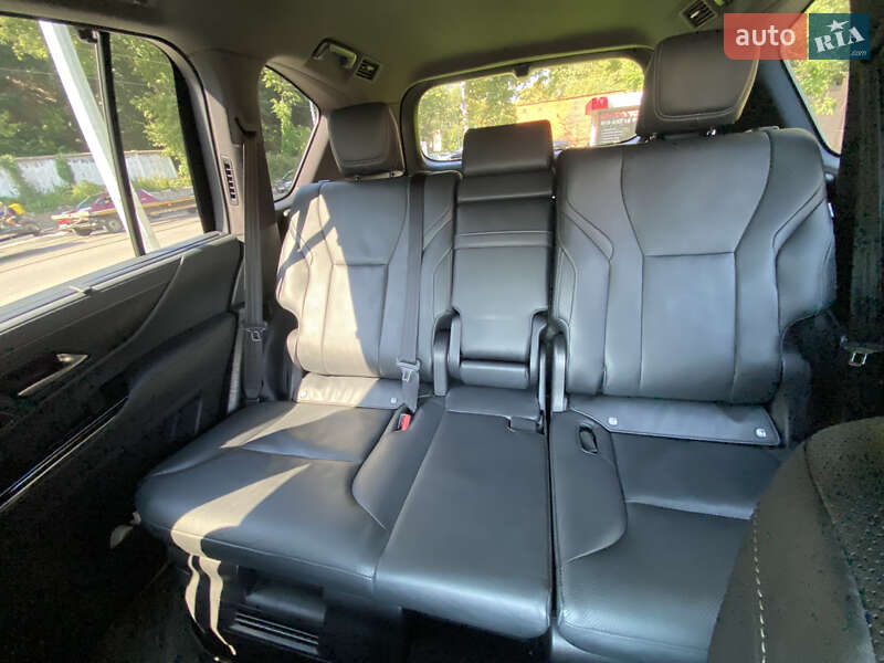 Внедорожник / Кроссовер Lexus LX 2023 в Киеве