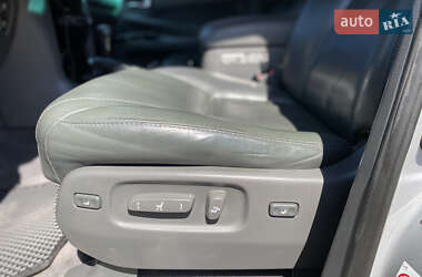 Внедорожник / Кроссовер Lexus LX 2008 в 
