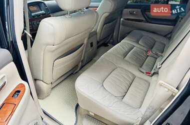 Внедорожник / Кроссовер Lexus LX 2004 в 