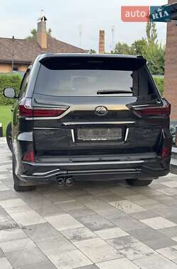 Внедорожник / Кроссовер Lexus LX 2019 в 