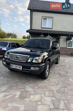 Позашляховик / Кросовер Lexus LX 2006 в 