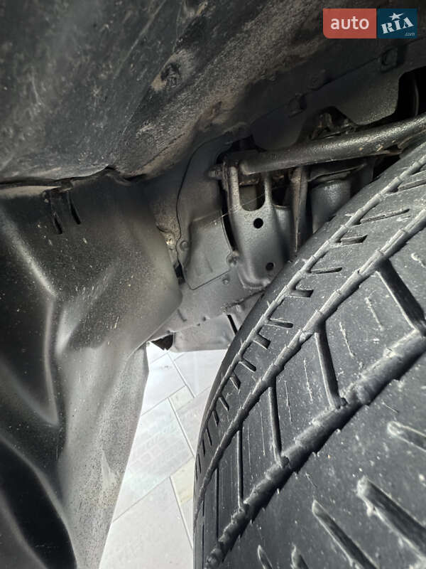 Внедорожник / Кроссовер Lexus LX 2006 в Теребовле фото 136 Внедорожник / Кроссовер Lexus LX 2006 в Теребовле