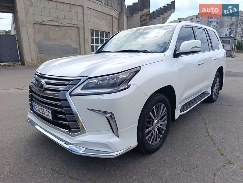 Позашляховик / Кросовер Lexus LX 2017 в Вінниці