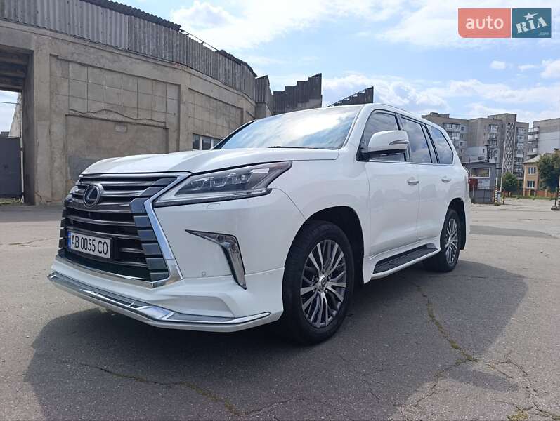 Позашляховик / Кросовер Lexus LX 2017 в Вінниці