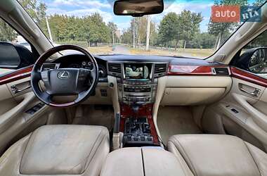 Внедорожник / Кроссовер Lexus LX 2008 в 