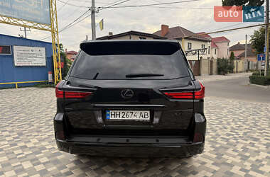 Внедорожник / Кроссовер Lexus LX 2016 в 