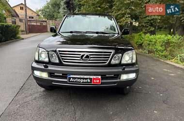 Внедорожник / Кроссовер Lexus LX 2004 в 