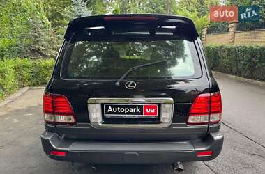 Внедорожник / Кроссовер Lexus LX 2004 в 