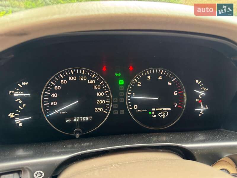 Внедорожник / Кроссовер Lexus LX 2004 в Киеве