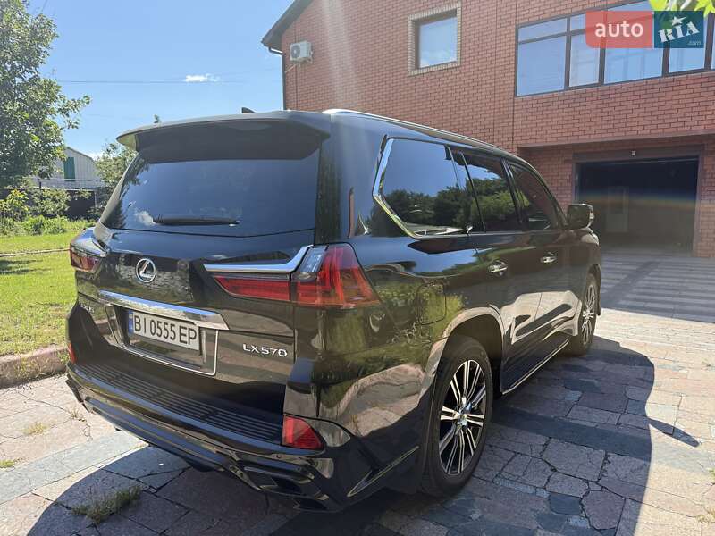 Позашляховик / Кросовер Lexus LX 2018 в Кременчуці фото 3 Позашляховик / Кросовер Lexus LX 2018 в Кременчуці