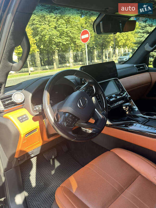 Внедорожник / Кроссовер Lexus LX 2022 в Днепре фото 2 Внедорожник / Кроссовер Lexus LX 2022 в Днепре